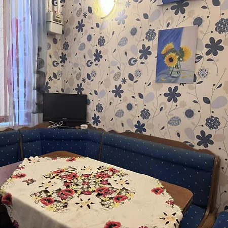 в одесі, біля моря та аркадії Apartment *